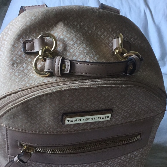 Backpack - Picture 4 of 4